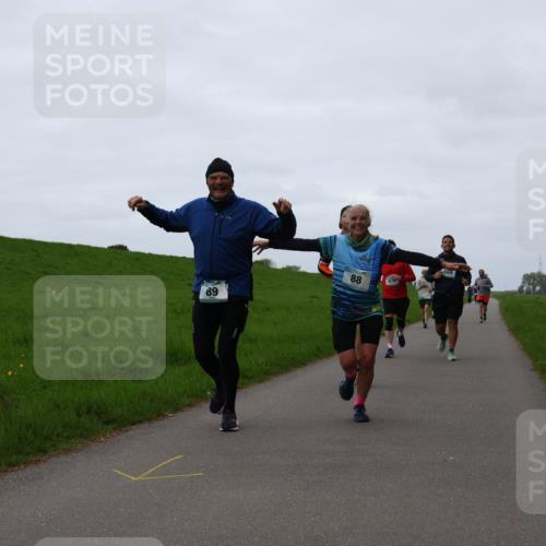 04.05.2025 - 8. Wedeler Halbmarathon Yannick Fuchs http://msf.ph/oto/7838515 04.05.2025 11:25:21 Laufen 89, 88, 569 meine-sportfotos.de
