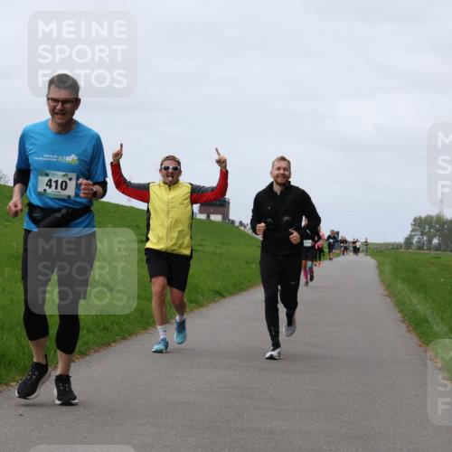 04.05.2025 - 8. Wedeler Halbmarathon Yannick Fuchs http://msf.ph/oto/7838558 04.05.2025 11:46:51 Laufen 410 meine-sportfotos.de