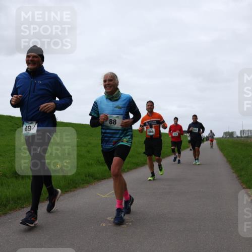 04.05.2025 - 8. Wedeler Halbmarathon Yannick Fuchs http://msf.ph/oto/7838594 04.05.2025 11:25:22 Laufen 89, 88, 1086, 476 meine-sportfotos.de