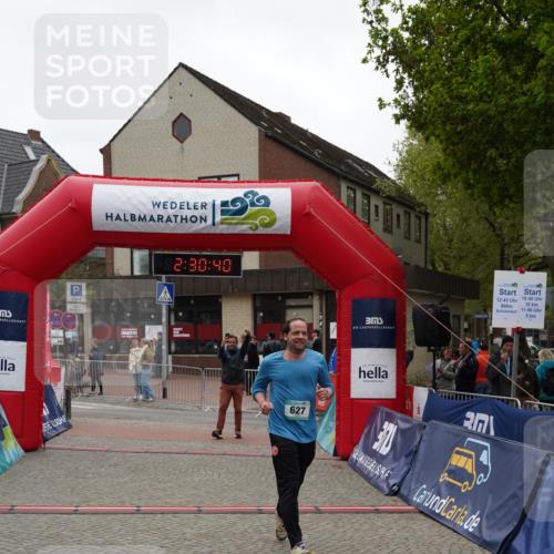 04.05.2025 - 8. Wedeler Halbmarathon Felixshl http://msf.ph/oto/7838620 04.05.2025 12:30:37 Ziel 627 meine-sportfotos.de