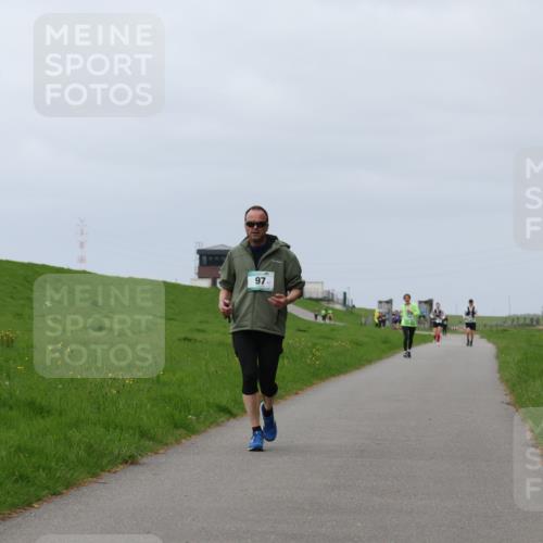 04.05.2025 - 8. Wedeler Halbmarathon Yannick Fuchs http://msf.ph/oto/7838629 04.05.2025 12:03:01 Laufen 97 meine-sportfotos.de