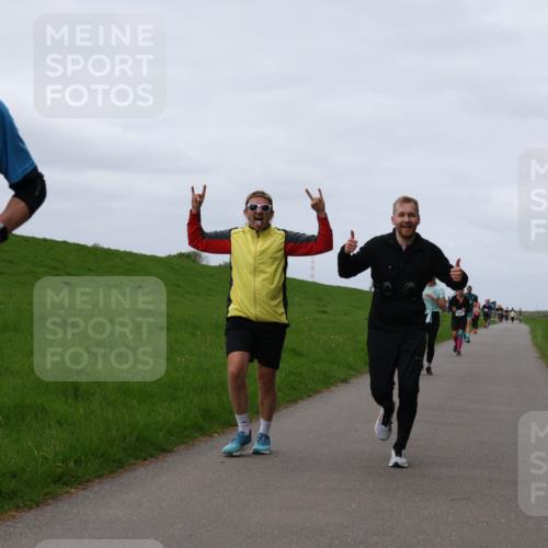 04.05.2025 - 8. Wedeler Halbmarathon Yannick Fuchs http://msf.ph/oto/7838650 04.05.2025 11:46:53 Laufen 81, 410 meine-sportfotos.de