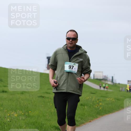 04.05.2025 - 8. Wedeler Halbmarathon Yannick Fuchs http://msf.ph/oto/7838651 04.05.2025 12:03:02 Laufen 97 meine-sportfotos.de