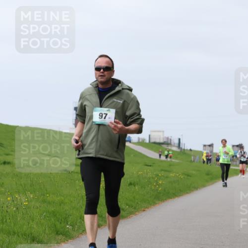 04.05.2025 - 8. Wedeler Halbmarathon Yannick Fuchs http://msf.ph/oto/7838668 04.05.2025 12:03:02 Laufen 97, 1 meine-sportfotos.de