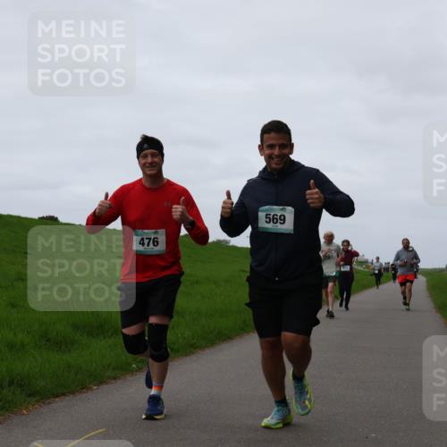 04.05.2025 - 8. Wedeler Halbmarathon Yannick Fuchs http://msf.ph/oto/7838675 04.05.2025 11:25:24 Laufen 476, 569 meine-sportfotos.de