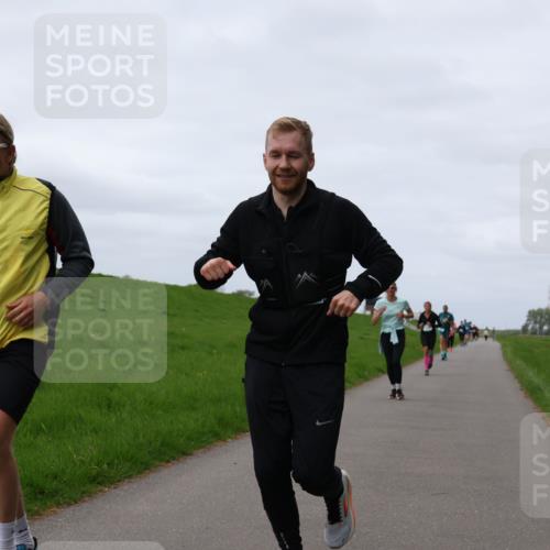 04.05.2025 - 8. Wedeler Halbmarathon Yannick Fuchs http://msf.ph/oto/7838714 04.05.2025 11:46:55 Laufen  meine-sportfotos.de