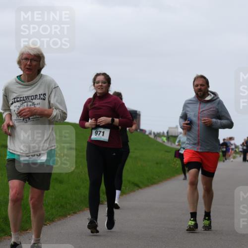 04.05.2025 - 8. Wedeler Halbmarathon Yannick Fuchs http://msf.ph/oto/7838820 04.05.2025 11:25:27 Laufen 531, 971 meine-sportfotos.de