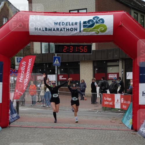 04.05.2025 - 8. Wedeler Halbmarathon Felixshl http://msf.ph/oto/7838887 04.05.2025 12:31:54 Ziel 260, 262 meine-sportfotos.de