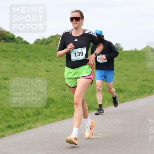 04.05.2025 - 8. Wedeler Halbmarathon Lena Gebhardt http://msf.ph/oto/7838892 04.05.2025 11:39:05 Laufen 139 meine-sportfotos.de