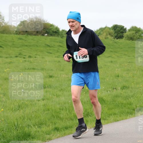 04.05.2025 - 8. Wedeler Halbmarathon Lena Gebhardt http://msf.ph/oto/7838904 04.05.2025 11:39:06 Laufen 1136 meine-sportfotos.de