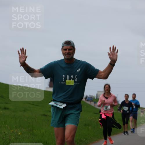 04.05.2025 - 8. Wedeler Halbmarathon Yannick Fuchs http://msf.ph/oto/7839020 04.05.2025 11:47:03 Laufen 2025, 39, 126, 141, 341 meine-sportfotos.de