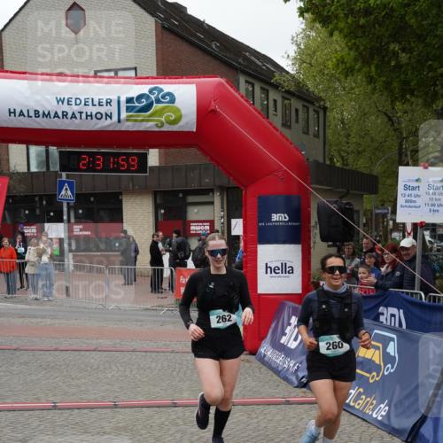 04.05.2025 - 8. Wedeler Halbmarathon Felixshl http://msf.ph/oto/7839034 04.05.2025 12:31:57 Ziel 260, 262 meine-sportfotos.de