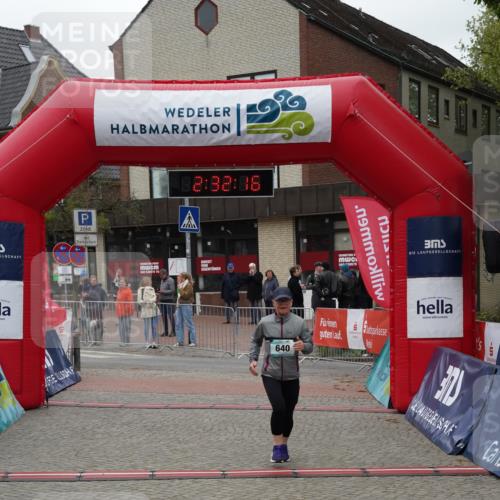 04.05.2025 - 8. Wedeler Halbmarathon Felixshl http://msf.ph/oto/7839077 04.05.2025 12:32:14 Ziel 640 meine-sportfotos.de