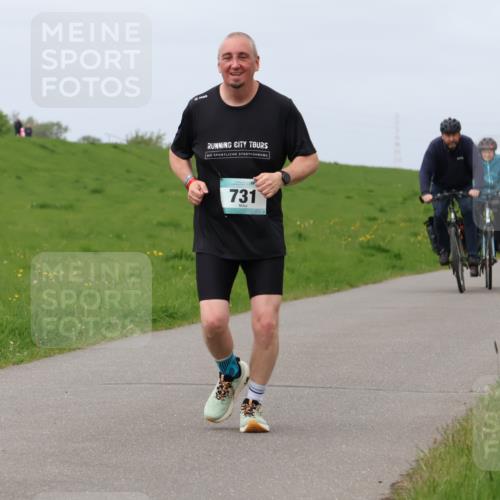 04.05.2025 - 8. Wedeler Halbmarathon Lena Gebhardt http://msf.ph/oto/7839107 04.05.2025 11:40:49 Laufen 731 meine-sportfotos.de