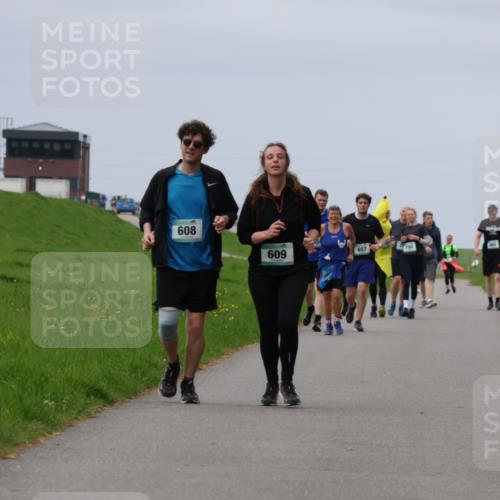04.05.2025 - 8. Wedeler Halbmarathon Yannick Fuchs http://msf.ph/oto/7839123 04.05.2025 12:04:16 Laufen 608, 609, 657 meine-sportfotos.de