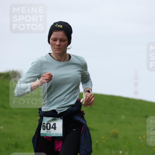 04.05.2025 - 8. Wedeler Halbmarathon Yannick Fuchs http://msf.ph/oto/7839133 04.05.2025 11:25:37 Laufen 20, 604 meine-sportfotos.de