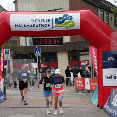 04.05.2025 - 8. Wedeler Halbmarathon Felixshl http://msf.ph/oto/7839168 04.05.2025 12:33:32 Ziel 53, 516, 531 meine-sportfotos.de