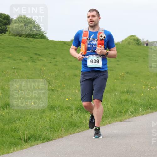 04.05.2025 - 8. Wedeler Halbmarathon Lena Gebhardt http://msf.ph/oto/7839183 04.05.2025 11:41:13 Laufen 939 meine-sportfotos.de