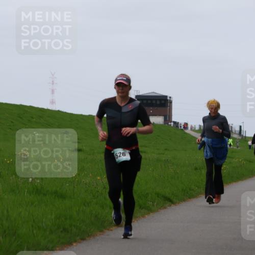 04.05.2025 - 8. Wedeler Halbmarathon Yannick Fuchs http://msf.ph/oto/7839216 04.05.2025 11:25:39 Laufen 526, 670, 1000, 817 meine-sportfotos.de