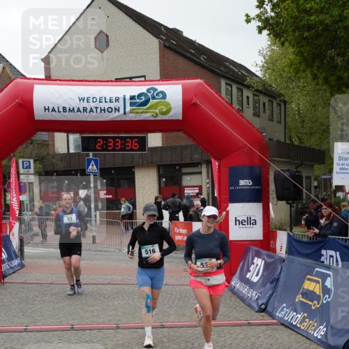 04.05.2025 - 8. Wedeler Halbmarathon Felixshl http://msf.ph/oto/7839229 04.05.2025 12:33:34 Ziel 53, 516, 531 meine-sportfotos.de