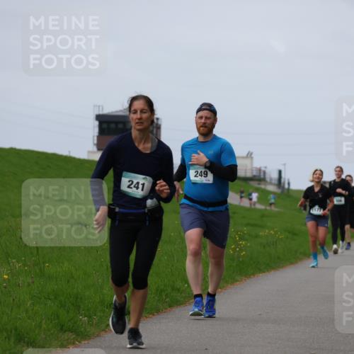 04.05.2025 - 8. Wedeler Halbmarathon Yannick Fuchs http://msf.ph/oto/7839231 04.05.2025 11:47:13 Laufen 241, 249, 45 meine-sportfotos.de