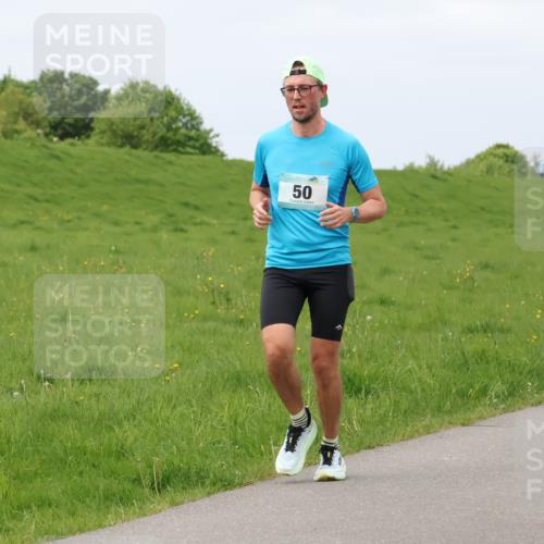 04.05.2025 - 8. Wedeler Halbmarathon Lena Gebhardt http://msf.ph/oto/7839237 04.05.2025 11:42:14 Laufen 50, 3 meine-sportfotos.de