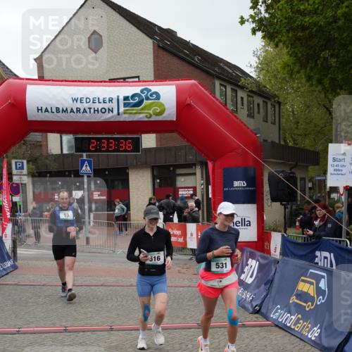04.05.2025 - 8. Wedeler Halbmarathon Felixshl http://msf.ph/oto/7839241 04.05.2025 12:33:34 Ziel 53, 516, 531 meine-sportfotos.de