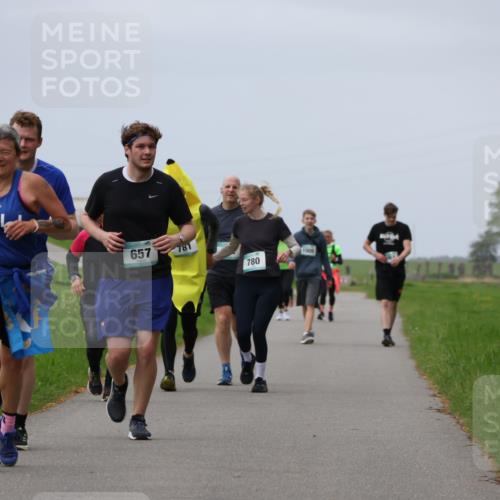 04.05.2025 - 8. Wedeler Halbmarathon Yannick Fuchs http://msf.ph/oto/7839256 04.05.2025 12:04:30 Laufen 657, 781, 780, 1005 meine-sportfotos.de