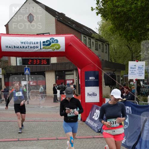04.05.2025 - 8. Wedeler Halbmarathon Felixshl http://msf.ph/oto/7839278 04.05.2025 12:33:34 Ziel 53, 516, 531 meine-sportfotos.de