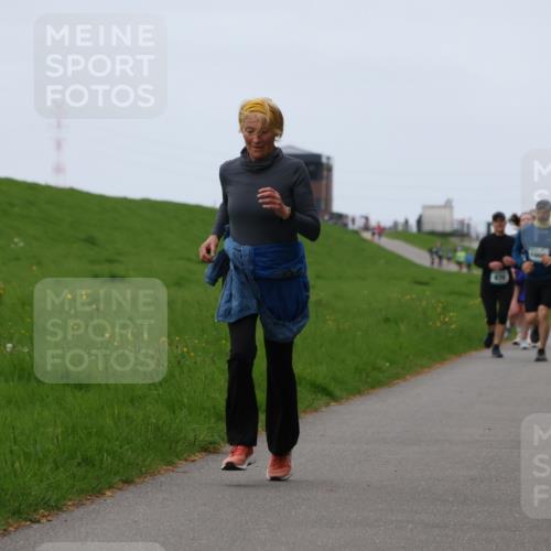 04.05.2025 - 8. Wedeler Halbmarathon Yannick Fuchs http://msf.ph/oto/7839312 04.05.2025 11:25:43 Laufen 1000 meine-sportfotos.de