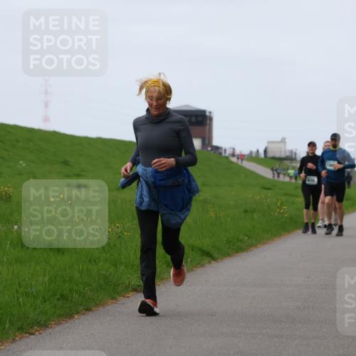 04.05.2025 - 8. Wedeler Halbmarathon Yannick Fuchs http://msf.ph/oto/7839320 04.05.2025 11:25:43 Laufen 670, 100 meine-sportfotos.de