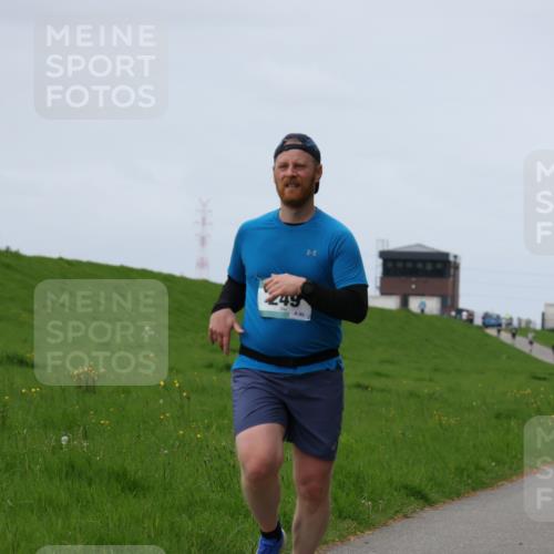 04.05.2025 - 8. Wedeler Halbmarathon Yannick Fuchs http://msf.ph/oto/7839356 04.05.2025 11:47:18 Laufen 45, 1177, 500 meine-sportfotos.de