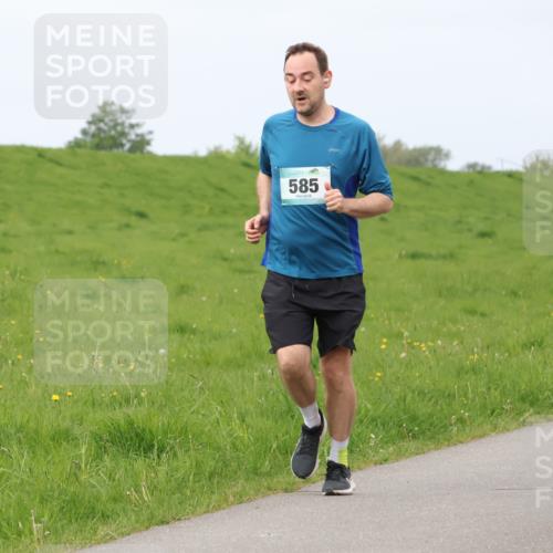 04.05.2025 - 8. Wedeler Halbmarathon Lena Gebhardt http://msf.ph/oto/7839375 04.05.2025 11:43:19 Laufen 585 meine-sportfotos.de
