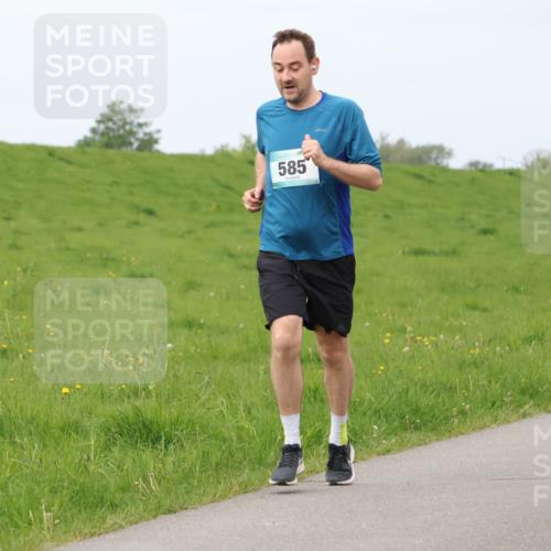 04.05.2025 - 8. Wedeler Halbmarathon Lena Gebhardt http://msf.ph/oto/7839377 04.05.2025 11:43:19 Laufen 585 meine-sportfotos.de