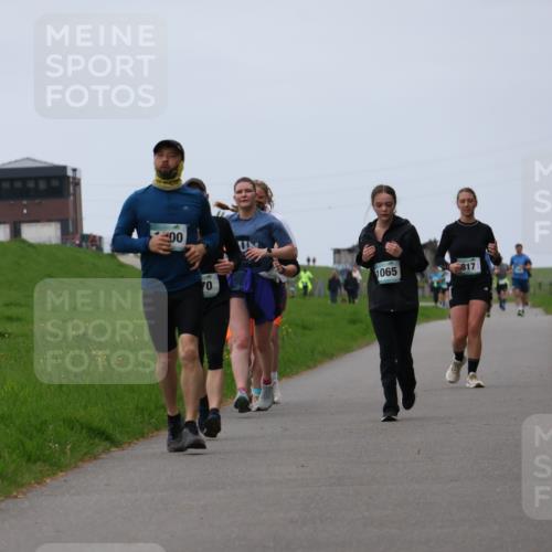 04.05.2025 - 8. Wedeler Halbmarathon Yannick Fuchs http://msf.ph/oto/7839411 04.05.2025 11:25:48 Laufen 00, 70, 1065, 817 meine-sportfotos.de