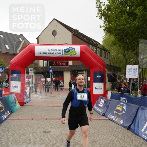 04.05.2025 - 8. Wedeler Halbmarathon Felixshl http://msf.ph/oto/7839414 04.05.2025 12:33:37 Ziel 53, 516, 531 meine-sportfotos.de