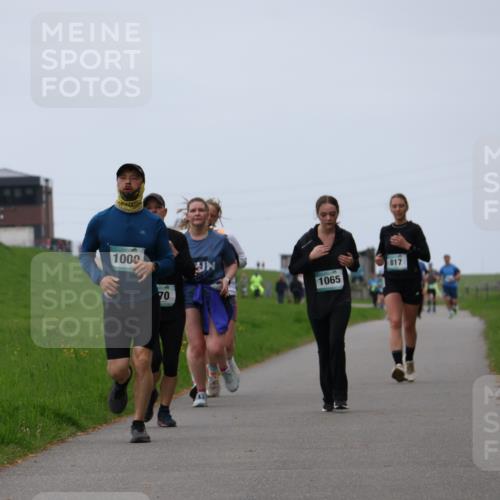 04.05.2025 - 8. Wedeler Halbmarathon Yannick Fuchs http://msf.ph/oto/7839427 04.05.2025 11:25:49 Laufen 1009, 70, 1065, 8171 meine-sportfotos.de
