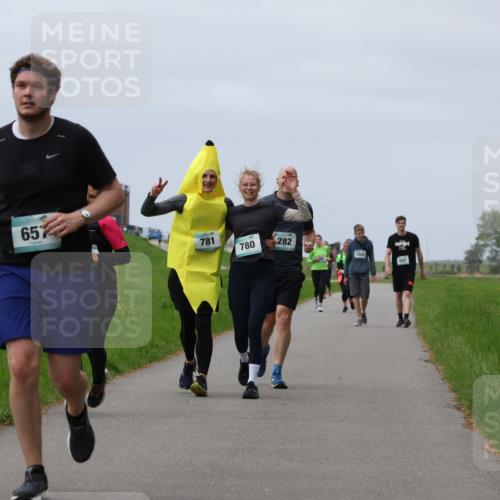 04.05.2025 - 8. Wedeler Halbmarathon Yannick Fuchs http://msf.ph/oto/7839454 04.05.2025 12:04:36 Laufen 657, 781, 780, 282, 1005, 683 meine-sportfotos.de