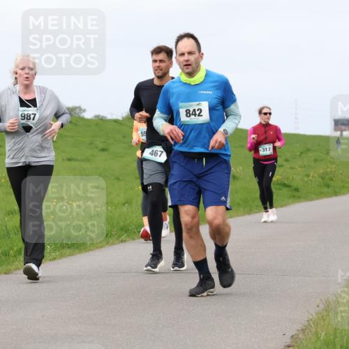 04.05.2025 - 8. Wedeler Halbmarathon Lena Gebhardt http://msf.ph/oto/7839500 04.05.2025 11:43:55 Laufen 088, 987, 55, 467, 1, 842, 317 meine-sportfotos.de