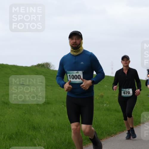 04.05.2025 - 8. Wedeler Halbmarathon Yannick Fuchs http://msf.ph/oto/7839557 04.05.2025 11:25:55 Laufen 1000, 670, 1065 meine-sportfotos.de