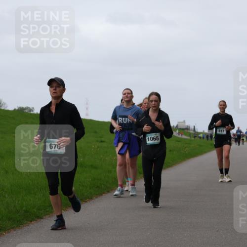 04.05.2025 - 8. Wedeler Halbmarathon Yannick Fuchs http://msf.ph/oto/7839616 04.05.2025 11:25:56 Laufen 676, 1065, 817 meine-sportfotos.de