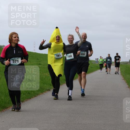 04.05.2025 - 8. Wedeler Halbmarathon Yannick Fuchs http://msf.ph/oto/7839655 04.05.2025 12:04:40 Laufen 571, 781, 780, 282 meine-sportfotos.de