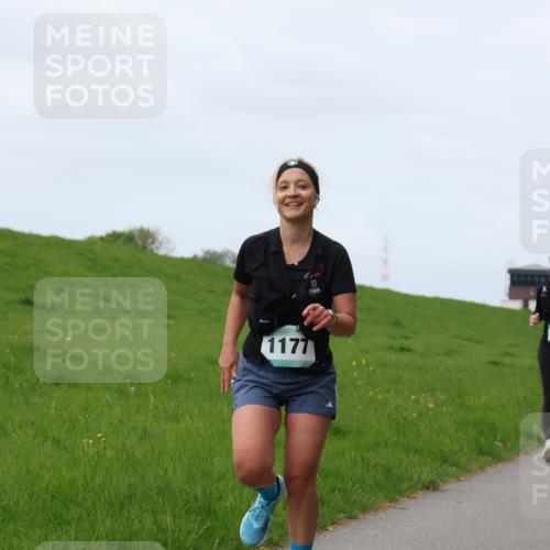 04.05.2025 - 8. Wedeler Halbmarathon Yannick Fuchs http://msf.ph/oto/7839688 04.05.2025 11:47:28 Laufen 506, 1177 meine-sportfotos.de