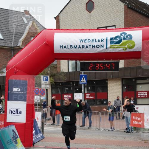 04.05.2025 - 8. Wedeler Halbmarathon Felixshl http://msf.ph/oto/7839720 04.05.2025 12:35:44 Ziel 644 meine-sportfotos.de