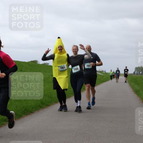04.05.2025 - 8. Wedeler Halbmarathon Yannick Fuchs http://msf.ph/oto/7839743 04.05.2025 12:04:42 Laufen 571, 781, 780, 282 meine-sportfotos.de