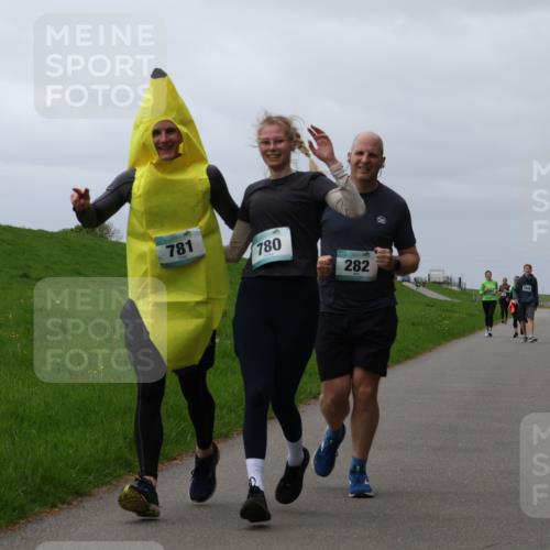 04.05.2025 - 8. Wedeler Halbmarathon Yannick Fuchs http://msf.ph/oto/7839785 04.05.2025 12:04:42 Laufen 781, 780, 282, 1005 meine-sportfotos.de
