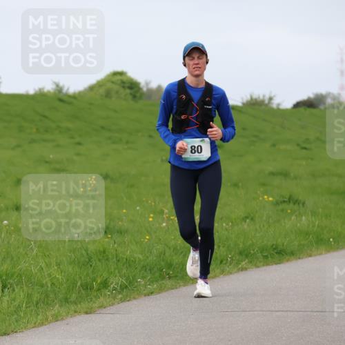 04.05.2025 - 8. Wedeler Halbmarathon Lena Gebhardt http://msf.ph/oto/7839787 04.05.2025 11:45:42 Laufen 80 meine-sportfotos.de