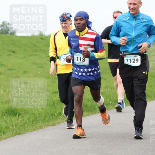 04.05.2025 - 8. Wedeler Halbmarathon Lena Gebhardt http://msf.ph/oto/7839802 04.05.2025 11:45:50 Laufen 113, 1129 meine-sportfotos.de