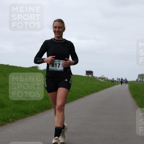 04.05.2025 - 8. Wedeler Halbmarathon Yannick Fuchs http://msf.ph/oto/7839810 04.05.2025 11:26:02 Laufen 55, 817 meine-sportfotos.de