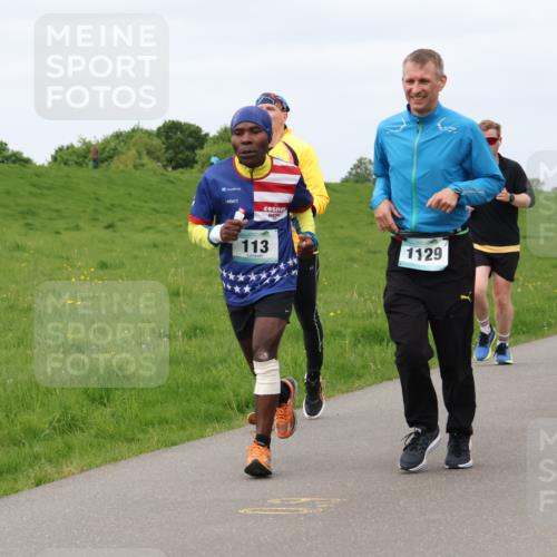 04.05.2025 - 8. Wedeler Halbmarathon Lena Gebhardt http://msf.ph/oto/7839817 04.05.2025 11:45:51 Laufen 113, 1129 meine-sportfotos.de
